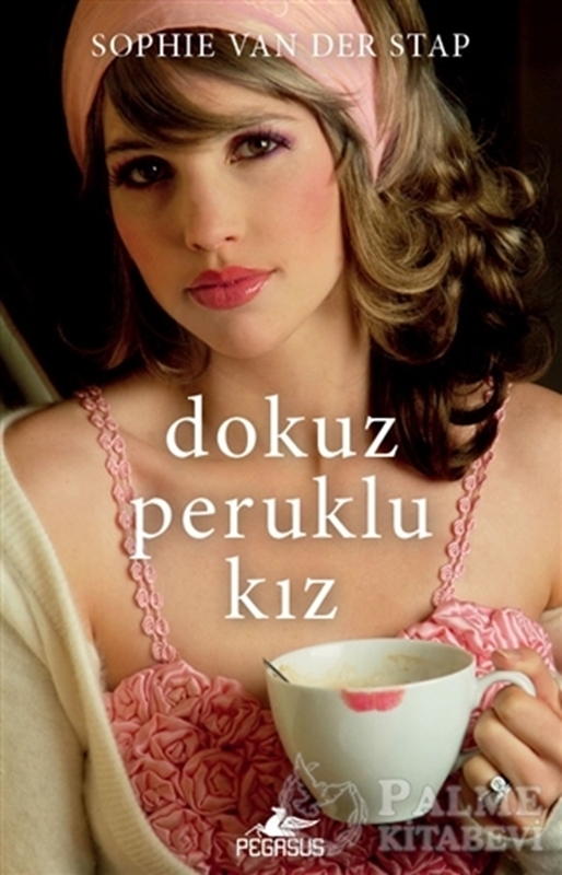 resm Dokuz Peruklu Kız