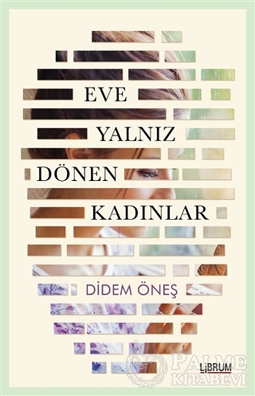 resm Eve Yalnız Dönen Kadınlar