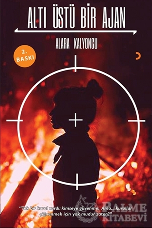 resm Altı Üstü Bir Ajan